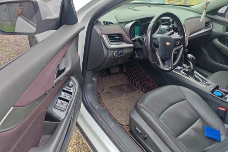 Used Chevrolet Malibu 2018 530T Automatic Luxury Edition Driver Seat