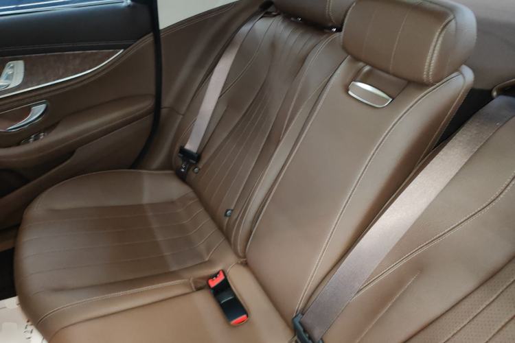 Used Mercedes-Benz E-Class 2022 Second Facelift E 300 L Luxury Edition
