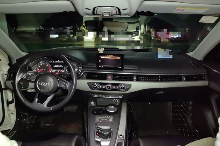 Used Audi A4L 2019 40 TFSI Ambition China VI
