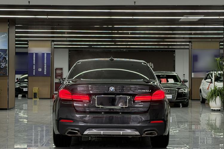 Used BMW 5 Series 2022 Second Facelift 530Li Leading Edition M Sport Package