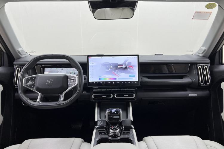 Used JETOUR Shanhai T1 2025 150 km Heading South