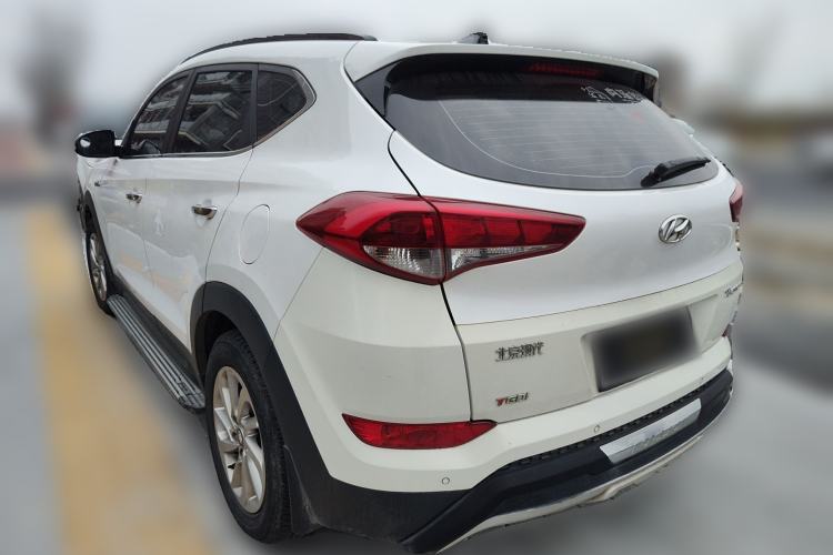 Used Hyundai Tucson 2015 1.6T Dual-Clutch Two-Wheel-Drive Smart Model Rear Left 45 Deg