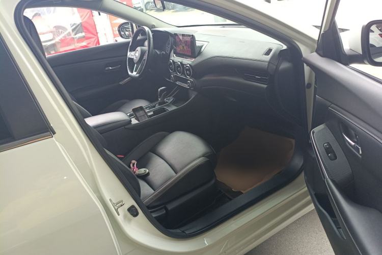 Used Nissan Sylphy 2021 1.6L XL CVT Enjoyment Edition Right Front Seat