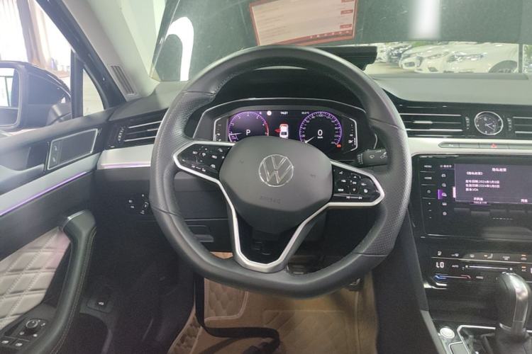 Used Volkswagen Magotan 2023 2 Million Units Commemorative Edition 330TSI DSG Luxury Version