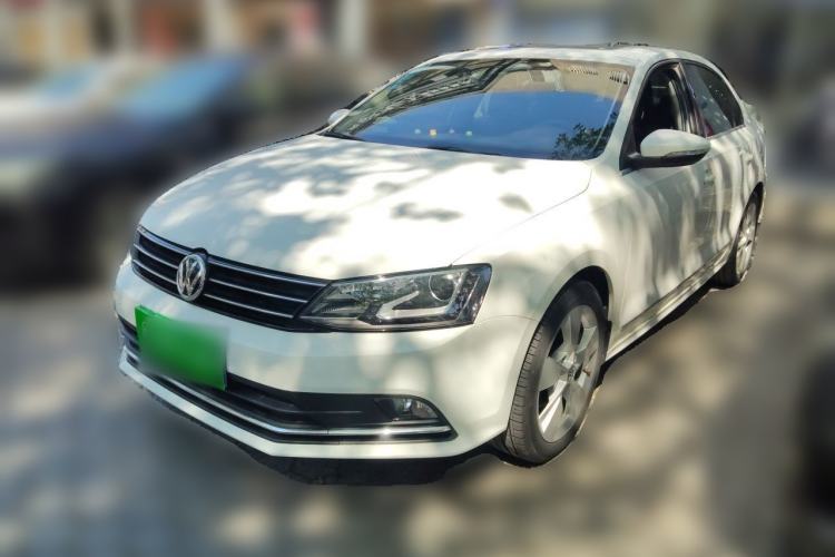 Used Volkswagen Sagitar 2015 230TSI Automatic Comfort Version