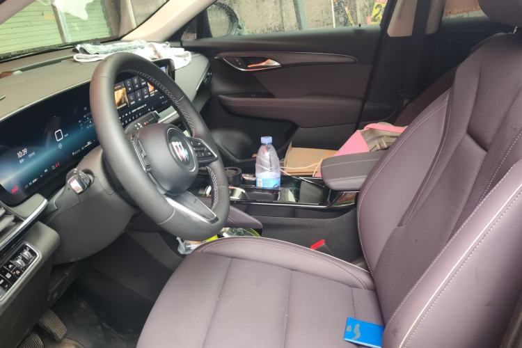 Used Buick Envision 2026 Model Equinox Plus 28T Two-Wheel-Drive Platinum Edition
