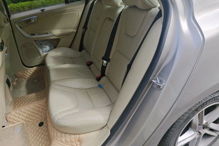 Used Volvo S60 2015 S60L T5 Intelligent Drive Edition Left Rear Seat