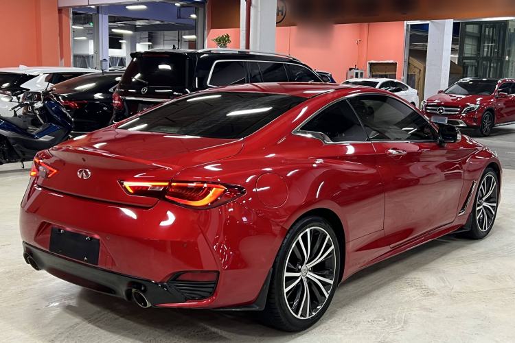 Used Infiniti Q60 2017 2.0T Luxury Edition
