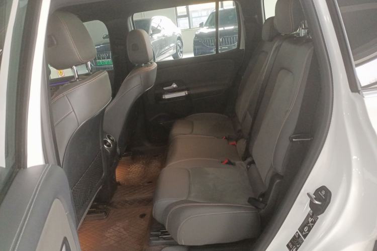 Used Mercedes-Benz EQB 2022 EQB 350 4MATIC Left Rear Seat