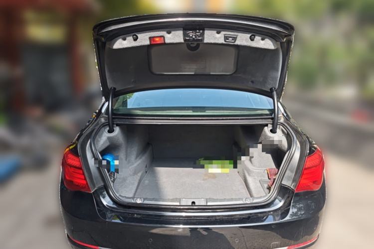 Used BMW 7 Series 2013 730Li Leading Model
