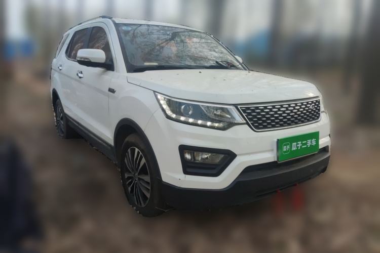 Used CHANGAN OSHAN CX70 2017 Facelifted CX70T 1.5T Manual High-Performance Edition Front Right 45 Deg