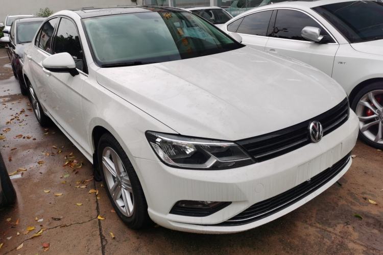 Used Volkswagen Lamando 2017 280TSI DSG Comfort Edition
