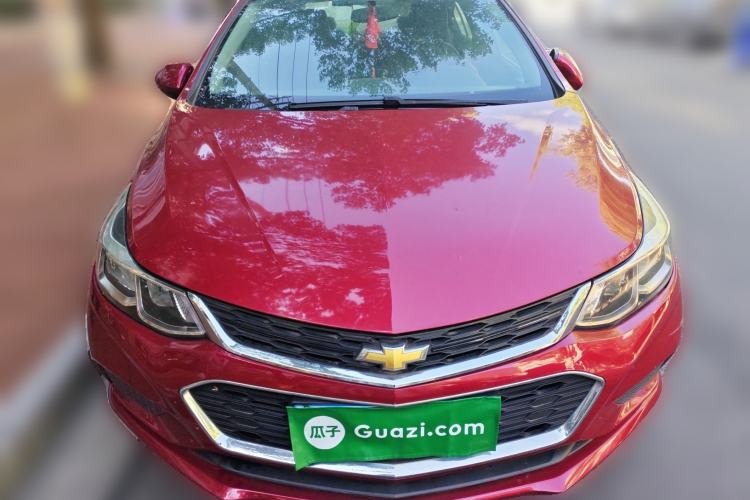 Used Chevrolet Cruze 2017 1.5L Automatic Pioneer Sunroof Edition
