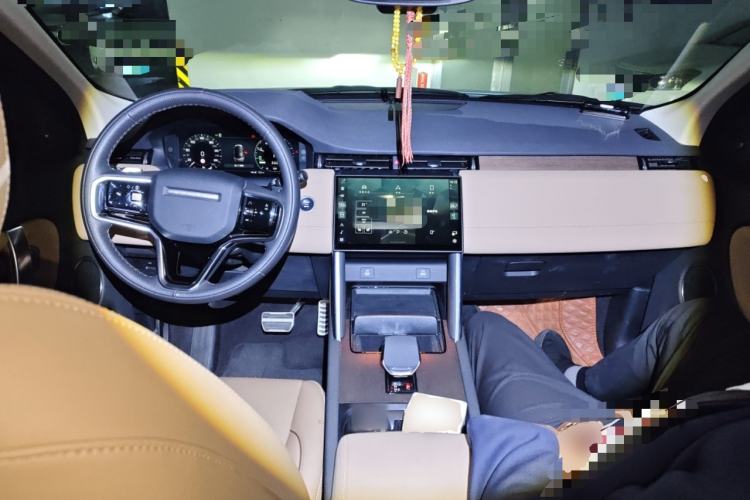 Used Land Rover Discovery Sport New Energy 2024 1.5T P300e Plug-in Hybrid Electric Version
