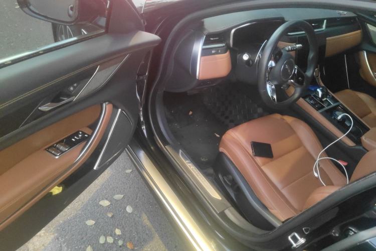 Used Jaguar XFL 2022 XFL 2.0T P250 Two-Wheel-Drive Elite Sport Edition
