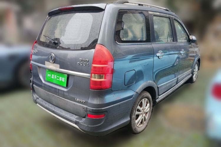 Used Dongfeng Fengon 360 2015 1.5L Manual Luxury 7-Seater China IV Standard
