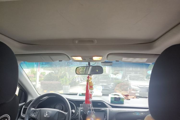 Used Honda Crider 2015 1.8L automatic luxury edition