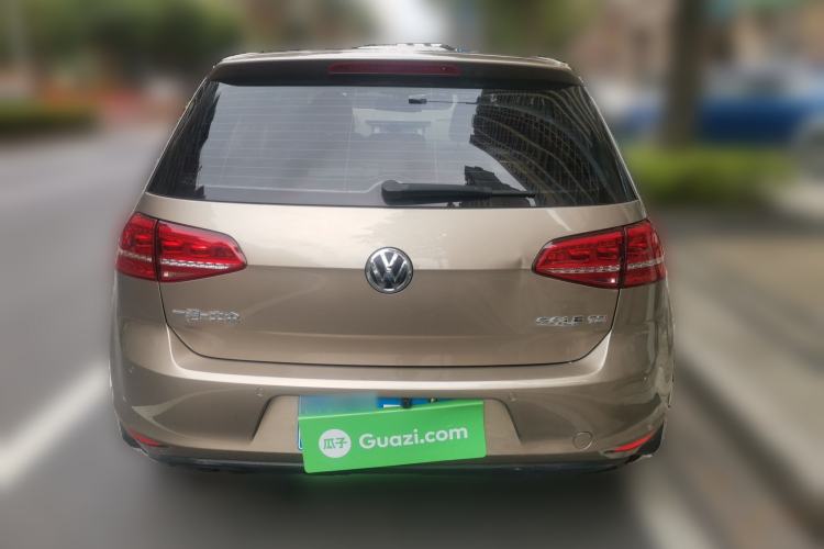 Used Volkswagen Golf 2014 1.4TSI Automatic Luxury Model
