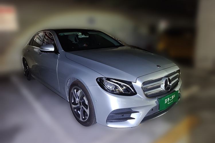 Used Mercedes-Benz E-Class 2019 Restyled E 300 L Sport Luxury Edition Front Right 45 Deg