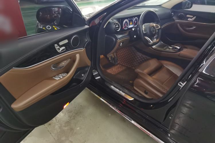 Used Mercedes-Benz E-Class 2018 Facelift E 200 L Sport 4MATIC