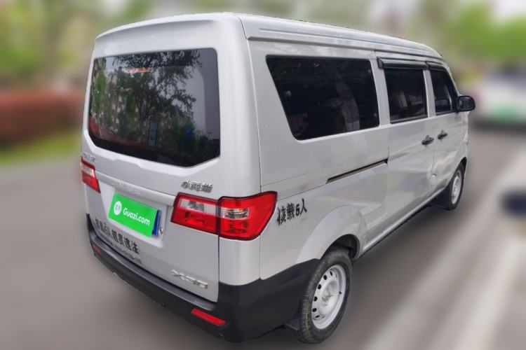 Used Jinbei Hiace X30 2023 1.5L Super-Comfortable Passenger Van 5/6/7-Seater Non-Air-Conditioned Version Model SWC15M Rear Right 45 Deg