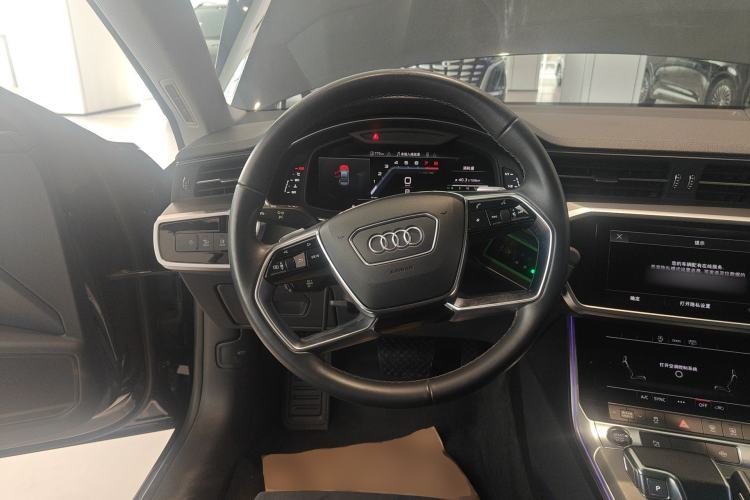 Used Audi A7L 2024 45TFSI S-line Dream-Building Edition Flow Crystal Package