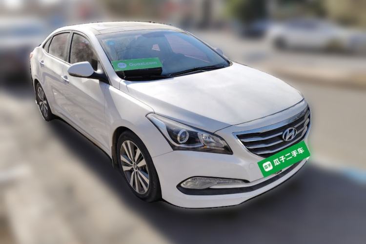 Used Hyundai Mistra 2016 1.8L Automatic Smart GLS Front Right 45 Deg