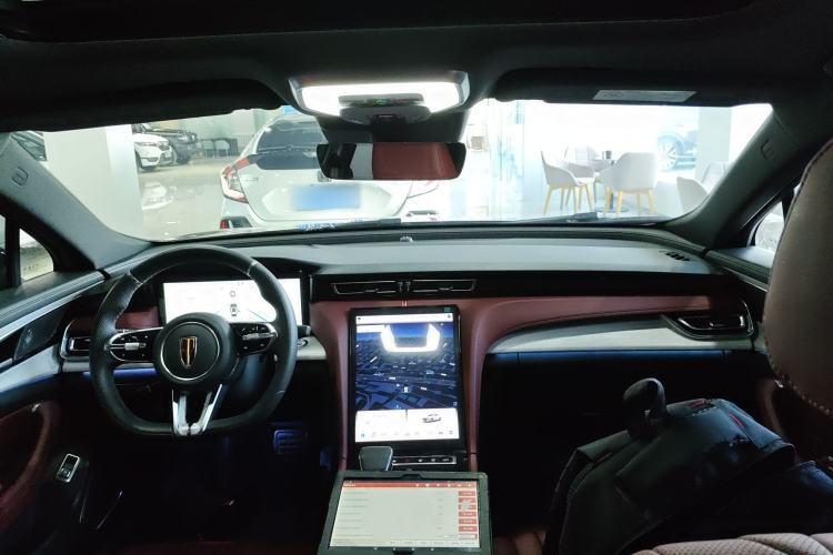 Used Hongqi H5 2025 2.0T Automatic Xuan Ying Edition
