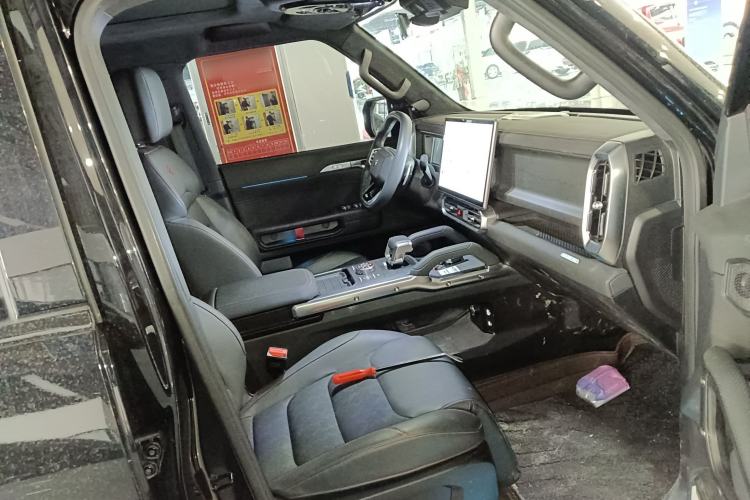 Used JETOUR Traveler 2023 2.0T All-Wheel Drive CrossPRO+
