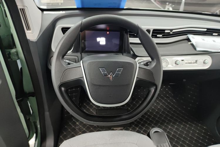 Used Wuling Hongguang MINIEV 2022 Macaron Premium Model – Lithium Iron Phosphate