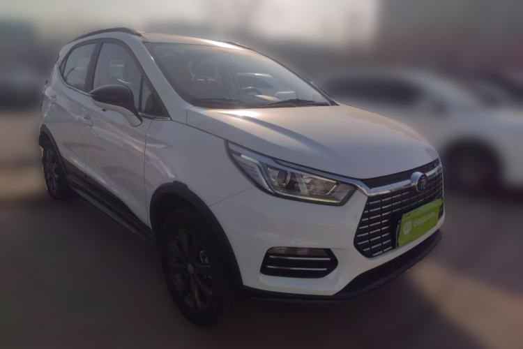 Used BYD Yuan New Energy 2019 EV360 Smart Connect Leading Model Front Right 45 Deg