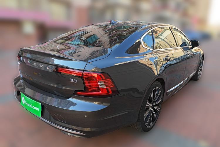 Used Volvo S90 2022 B5 Zhiyuan Luxury Edition