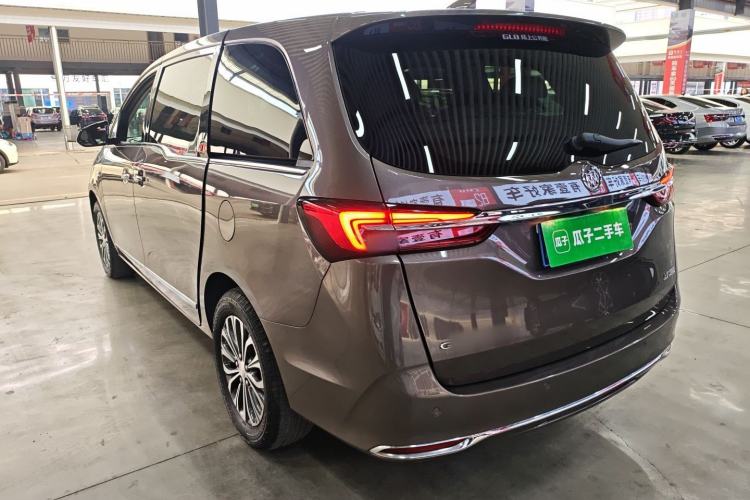 Used Buick GL8 2021 Land Cruiser Executive Class 652T Luxury Model