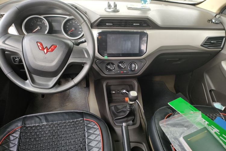 Used Wuling Hongguang 2021 1.5L Facelifted S Comfort Version with Electric Power Steering LAR