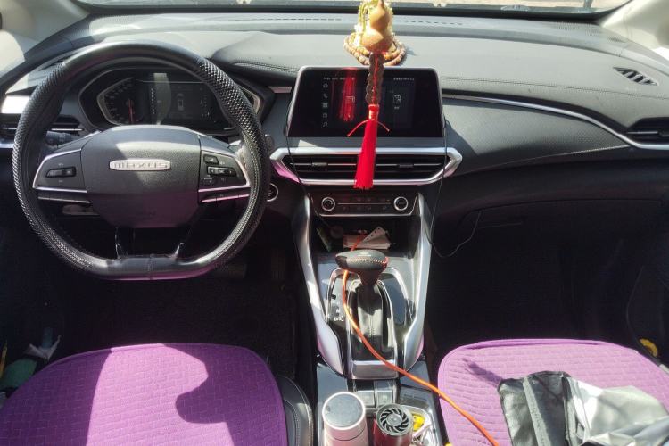 Used SAIC MAXUS G50 2020 1.5T Automatic Elite Edition Center Console