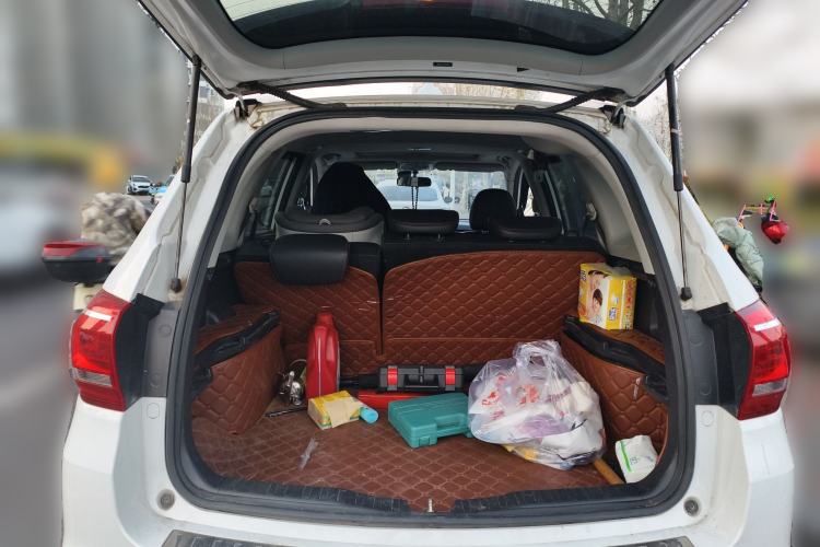 Used Haval H6 2016 Upgraded Model 1.5T Automatic Two-Wheel Drive Elite Version
