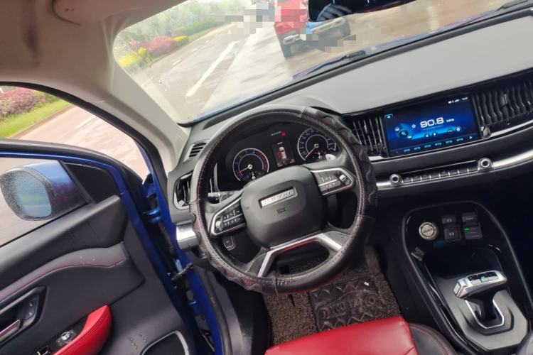 Used Haval H2s 2017 Red-Label 1.5T Dual-Clutch Elite Model
