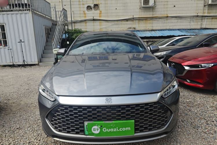 Used BYD Qin PLUS 2021 DM-i 55KM Flagship Model Front