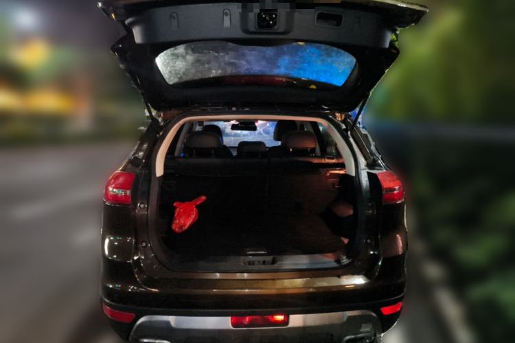 Used Geely Auto Emgrand X7 Sport 2016 1.8TD Manual Smart Edition Trunk