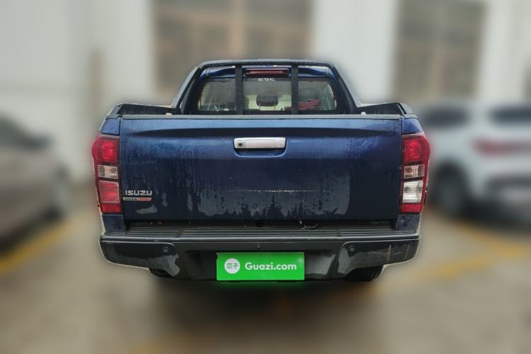 Used Isuzu D-MAX 2020 1.9T Two-Wheel Drive Automatic Comfort Edition China VI Standard RZ4E Hi-Power