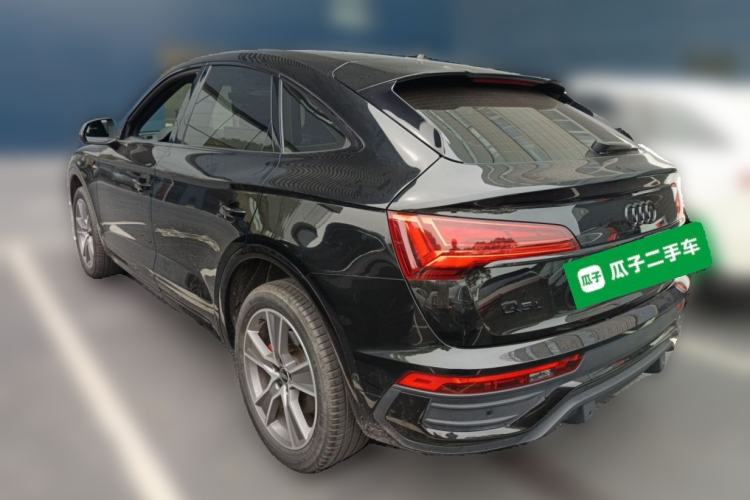 Used Audi Q5L Sportback 2022 40 TFSI Luxury Model Rear Left 45 Deg