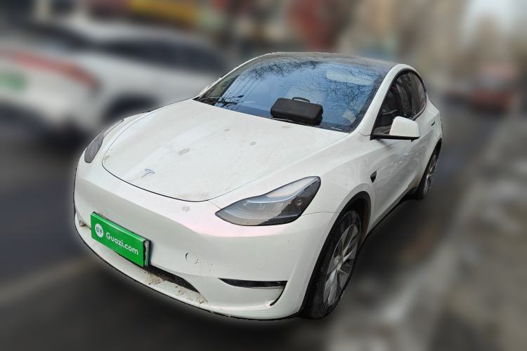 Used Tesla Model Y 2022 Long-Range All-Wheel-Drive Version