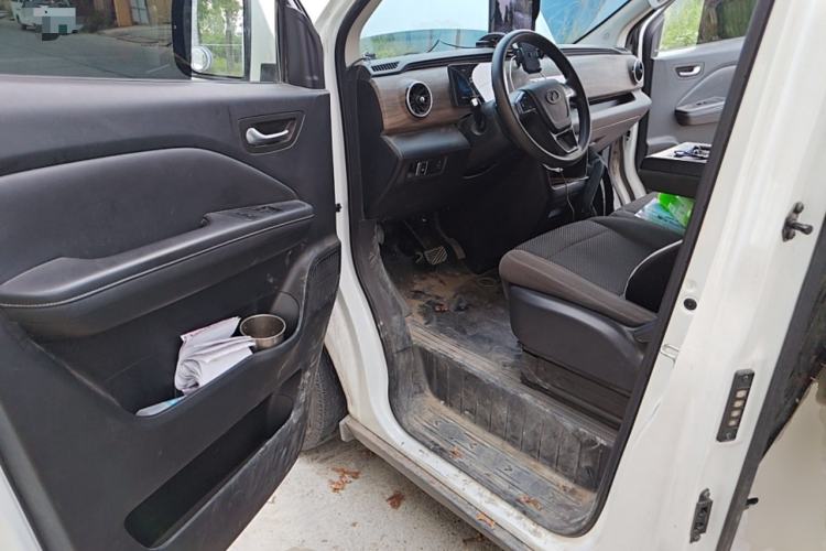 Used Ruichi EC75 2023 Pioneer Model I 41.85 kWh Driver Seat