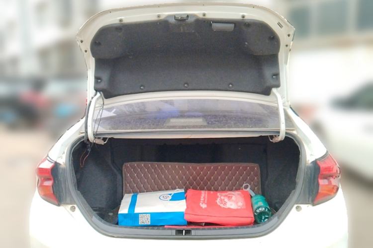 Used Toyota Levin 2016 Dual-Engine 1.8H GS E-CVT Elite Model with Sunroof