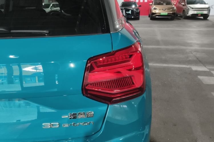 Used Audi Q2L e-tron 2022 Q2L e-tron Pure Electric Smart Enjoyment Model
