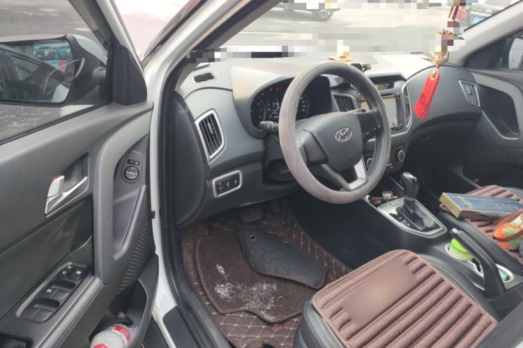 Used Hyundai ix25 2015 1.6L Automatic Two-Wheel Drive Smart GLS Trim
