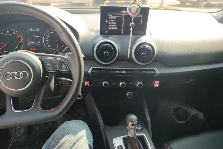 Used Audi Q2L 2022 35 TFSI Progressive Dynamic Edition