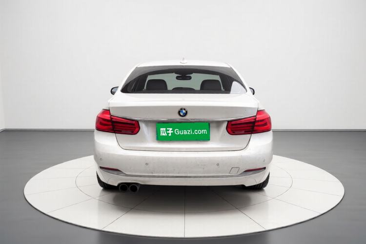 Used BMW 3 Series 2018 320Li Leading Luxury Package
