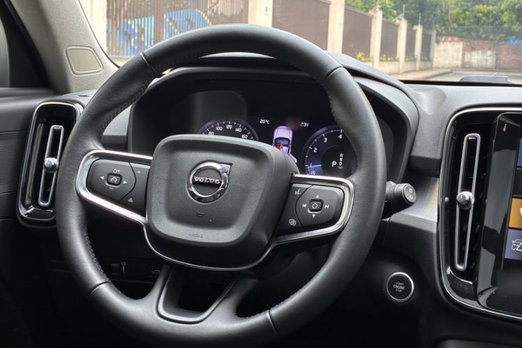 Used Volvo XC40 2021 T3 Smart & Stylish Edition Steering Wheel