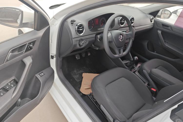 Used Volkswagen Jetta 2019 Dream Edition 1.4L Manual Fashion Version Driver Seat